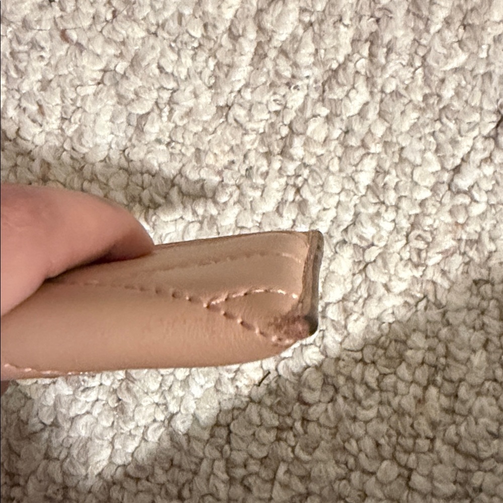 Tory Burch Blush Quilted Card Holder - Picture 3 of 4
